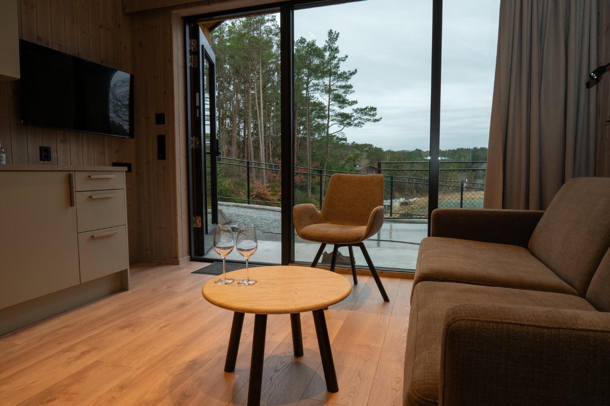 Kulleseidkanalen Gjestehamn Bomlo Экстерьер фото