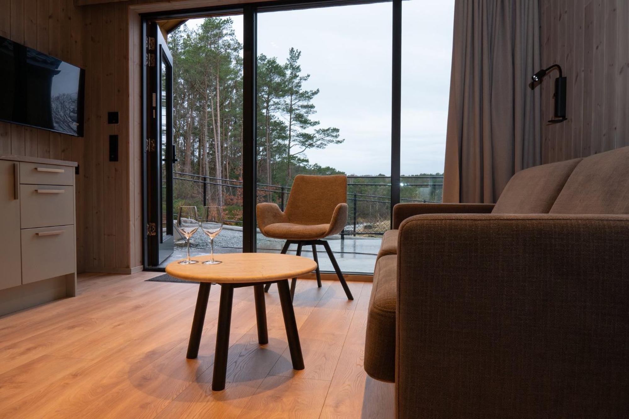 Kulleseidkanalen Gjestehamn Bomlo Экстерьер фото